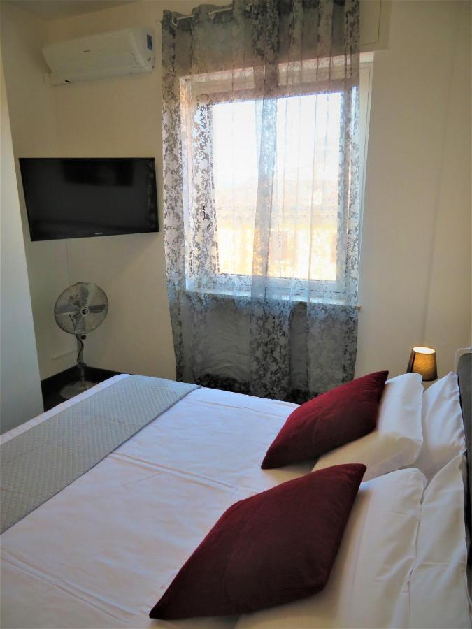 City39 "Residenze Del Cuore" Verona Exteriör bild